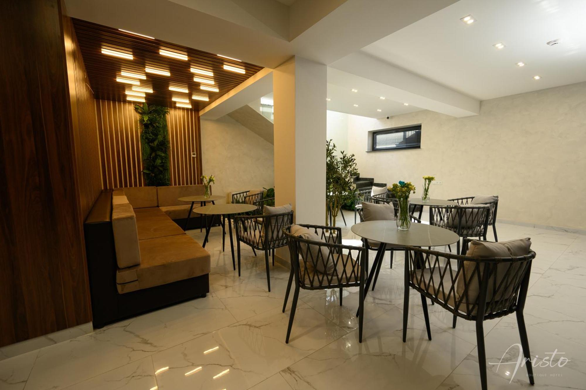 Aristo Boutique Hotel Artashat エクステリア 写真